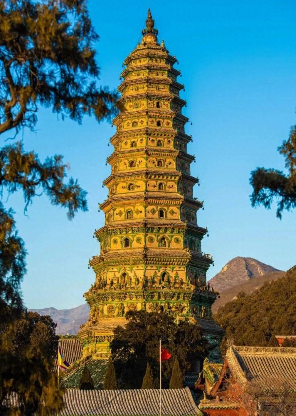 宇轩配资 秋末冬初，临汾古建与自然之美等你探寻